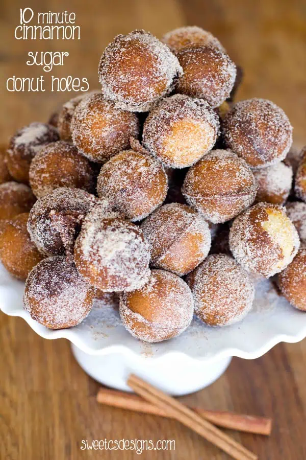 10-minute-cinnamon-sugar-baked-donut-holes