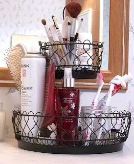 Creative Ideas for an Organized Bathroom