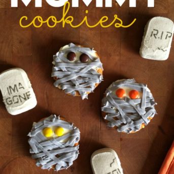 These Pumpkin Cheesecake Mummy Cookies are the cutest, spookiest Halloween treats, and the recipe couldn't be easier. They're perfect for a Halloween party!