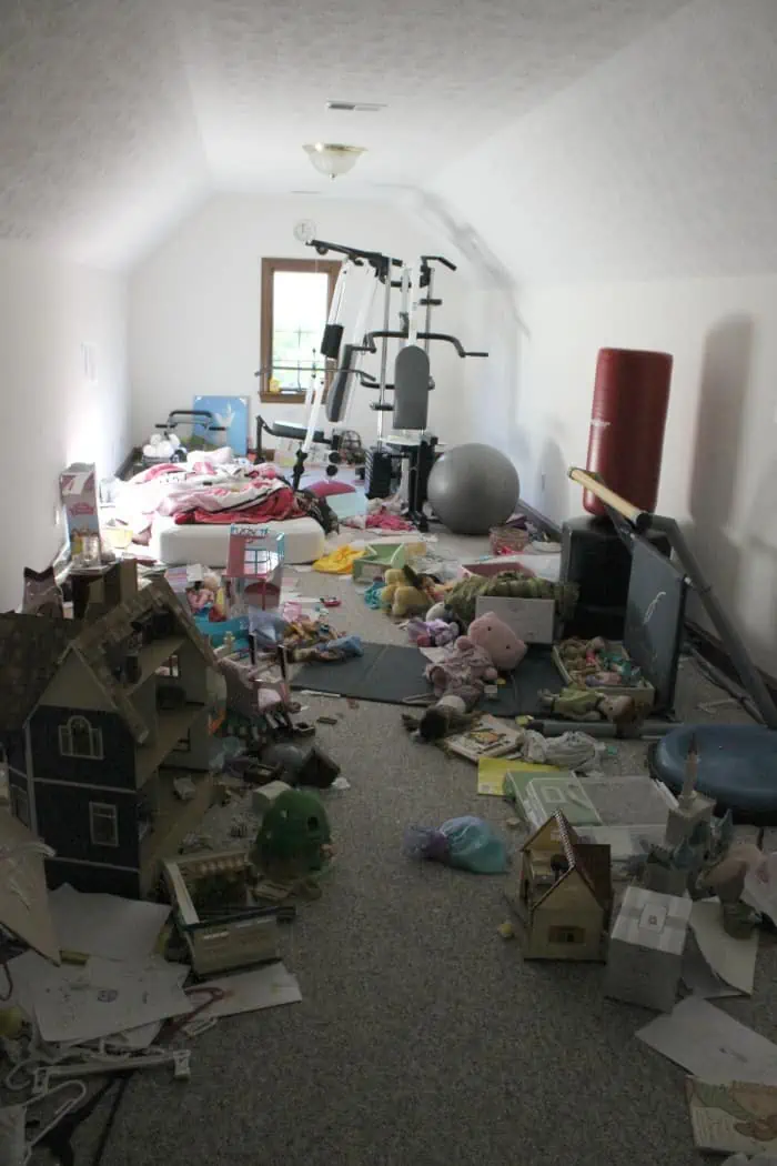 Watch this long, awkward, horribly disorganized and cluttered room become a beautiful bedroom for a little girl.