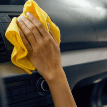 simple ways to declutter your car