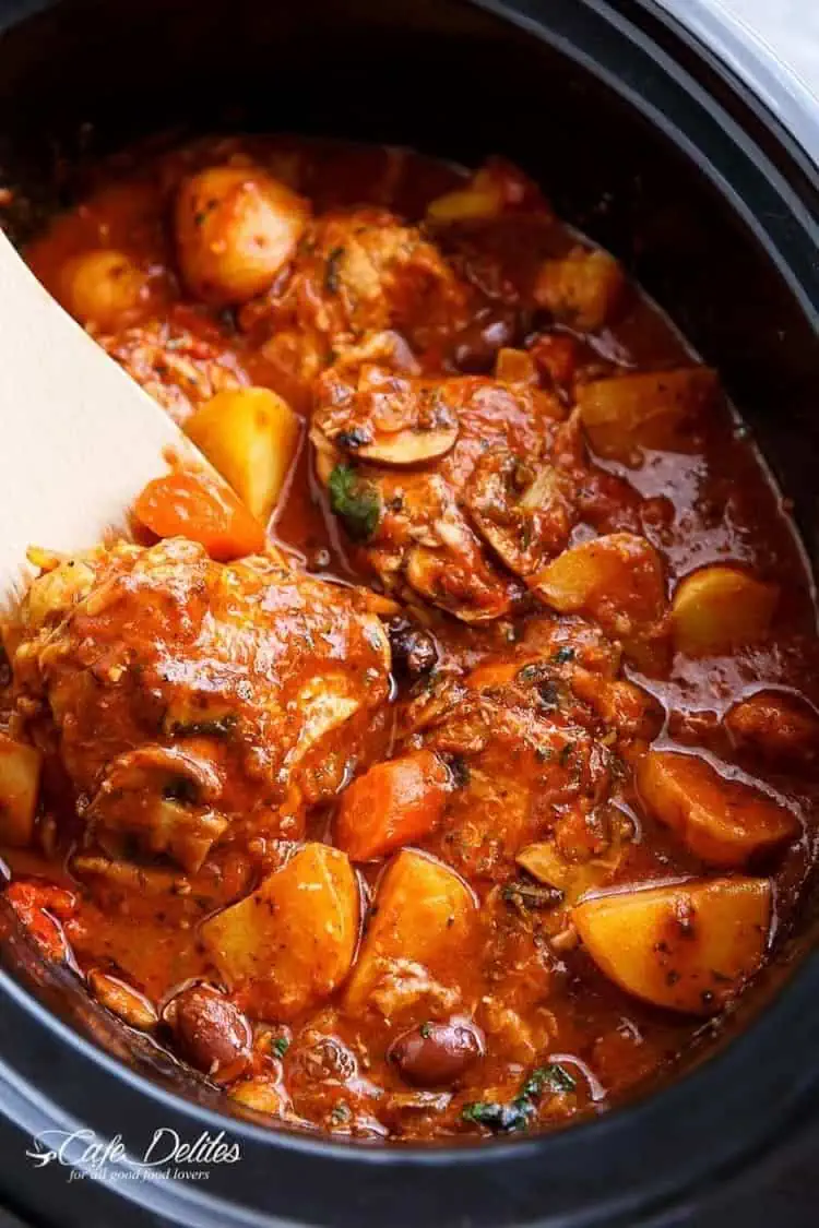 Slow Cooker Chicken Potato Cacciatore close up