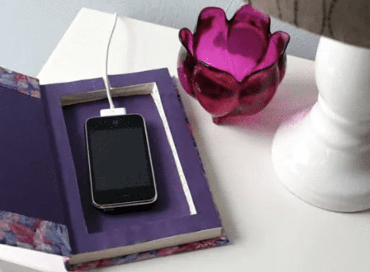 The Best Way To Hide Those Messy Phone Cords - ZDesign At Home