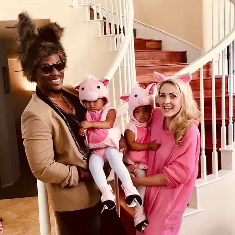 The Three Pigs and The Big Bad Wolf family halloween costume idea