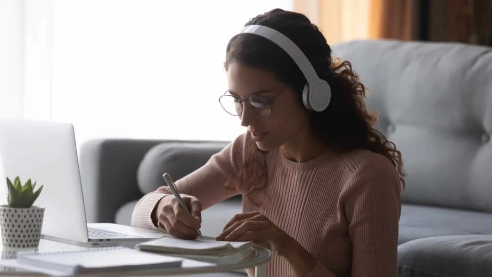 Woman listening to Podcasts